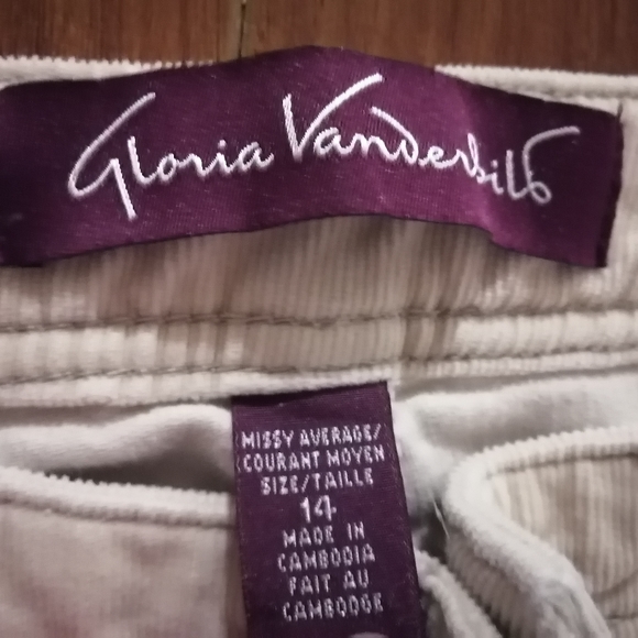 Gloria Vanderbilt corduroy pants - Picture 2 of 4